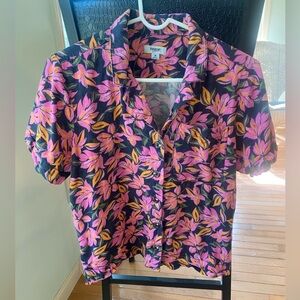 EUC Kenzie Jeans Tropical Flower Coral combo Button down linen blend top